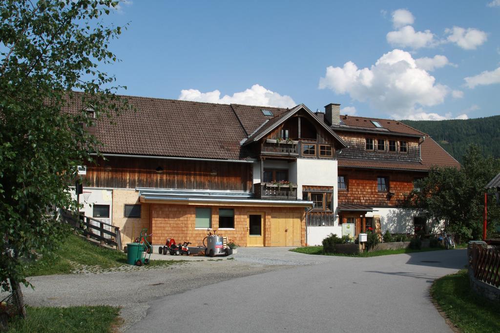 Appartamento Biohof Sauschneider Sankt Margarethen im Lungau Esterno foto
